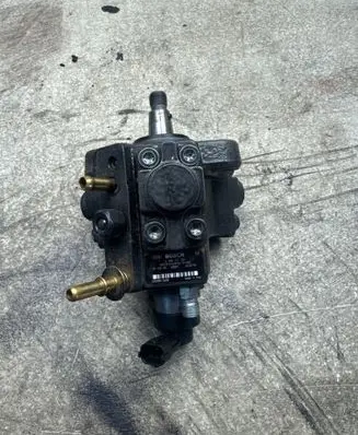 Fiat 500L Fuel injection high pressure pump 0986437095 0335716 02008613688