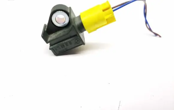 Mercedes-Benz E W212 Airbag deployment crash/impact sensor A1729056000