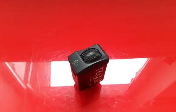 Hyundai Trajet Headlight level height control switch 933703A900