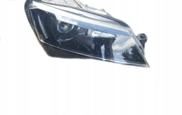 Skoda Superb B8 (3V) Headlight/headlamp 3V1941016A
