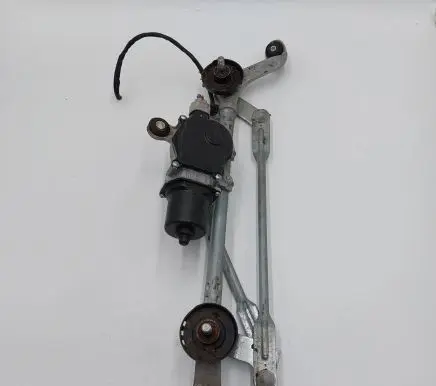 Nissan Leaf II (ZE1) Front wiper linkage and motor