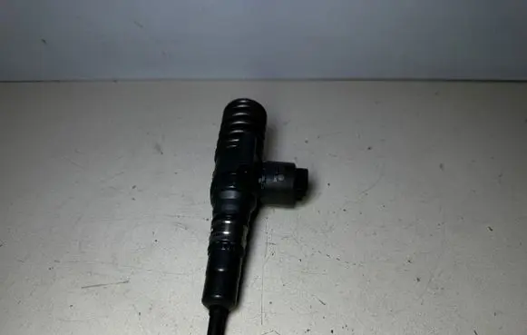 Dodge Caliber Fuel injector 03G130073G 0414720404