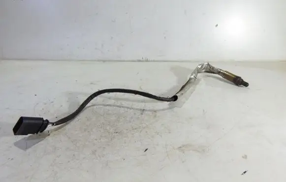 Volkswagen Golf VIII Lambda probe sensor 0258205081