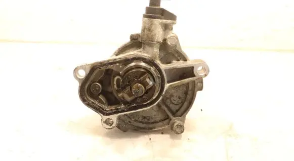 KIA Ceed Vacuum pump