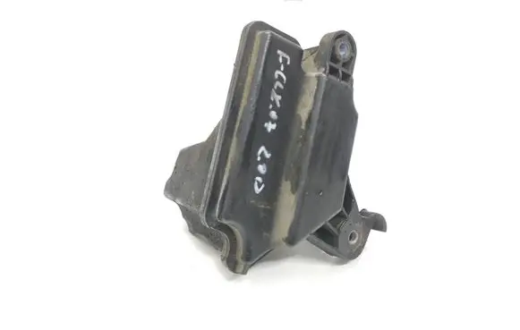 Vacuum air tank