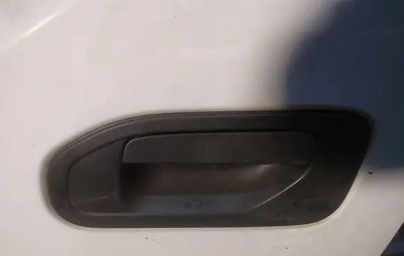 Nissan NV200 Front door exterior handle