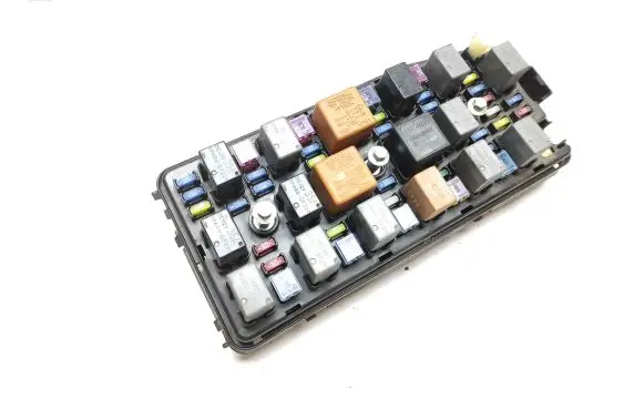 Opel Antara Fuse module 07052D AK6510 6113616