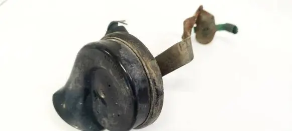 Volkswagen PASSAT B6 Horn signal E1000209 E10209