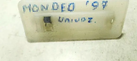 Ford Mondeo MK II Front seat light