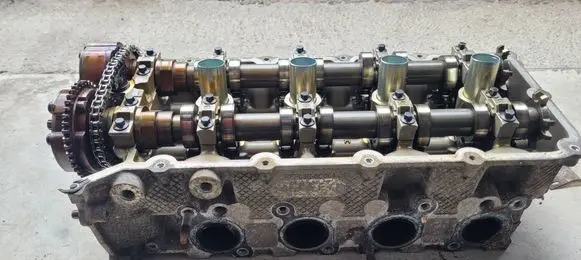 Ford F150 Engine head RFFL3E6C064DB
