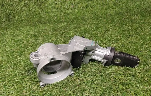Opel Corsa D Ignition lock 56155E