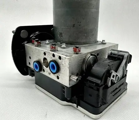 Land Rover Defender ABS control unit/module L8B22D522AJ 0265022187