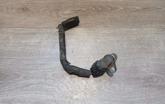 Volvo V70 Crankshaft position sensor 0296001211 30679789