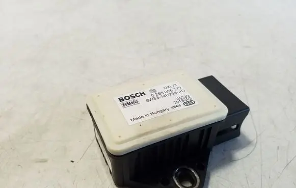 Jaguar XJ X351 ESP acceleration yaw rate sensor 0265005772