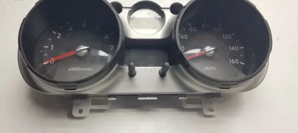 Nissan Qashqai Speedometer (instrument cluster)