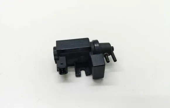 BMW 5 E60 E61 Turbo solenoid valve 7796634 779663403 11747796634
