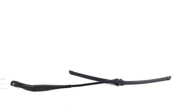 Mercedes-Benz S W221 Front wiper blade arm A2218200144