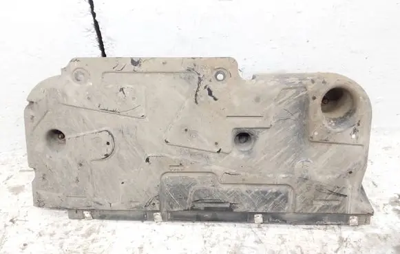 Peugeot 3008 II Rear bumper underbody cover/under tray 9809531980