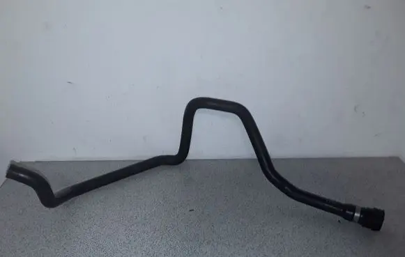 BMW 5 E39 Engine coolant pipe/hose 64218378052 8378052