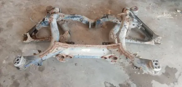 Audi Q7 4L Rear subframe 7L0500041
