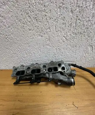 Mercedes-Benz S W221 Intake manifold A6422000215 F4875