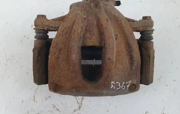 Toyota Corolla Verso AR10 Front brake caliper