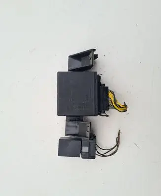 Opel Zafira A Light module LCM 09135156