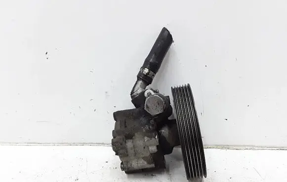 Citroen C5 Power steering pump 9656405380