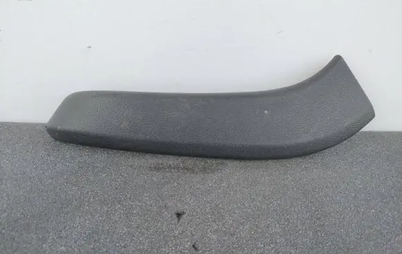 Skoda Yeti (5L) Other front door trim element 5L0867198