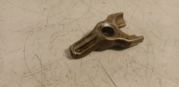BMW 3 E90 E91 Fuel Injector clamp holder