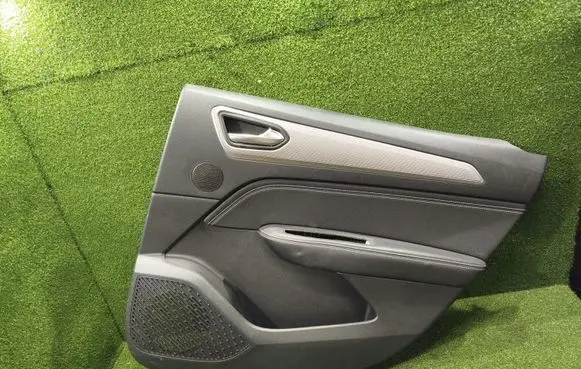 Renault Arkana Rear door card panel trim 829001587R PD210623008