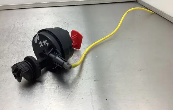 Mercedes-Benz SLK R170 Central locking vacuum pump 400181A