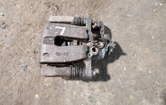 Rear brake caliper