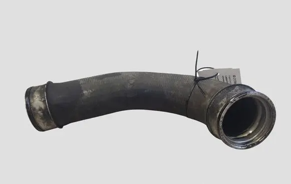 Volkswagen Golf V Intercooler hose/pipe