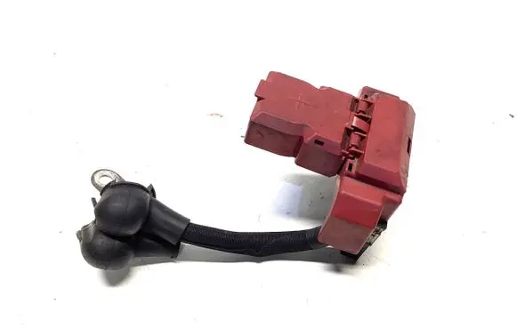 Nissan Qashqai+2 Positive cable (battery) D6180225