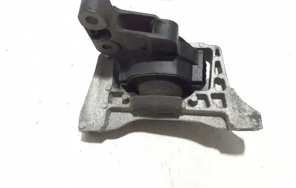 Ford Kuga II Engine mount bracket F1F1-6F012-AC