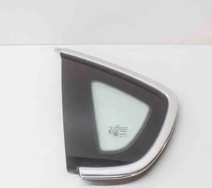 Maserati Quattroporte Rear side window 43R00043