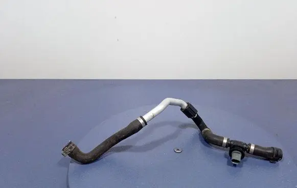 Porsche Panamera (970) Engine coolant pipe/hose