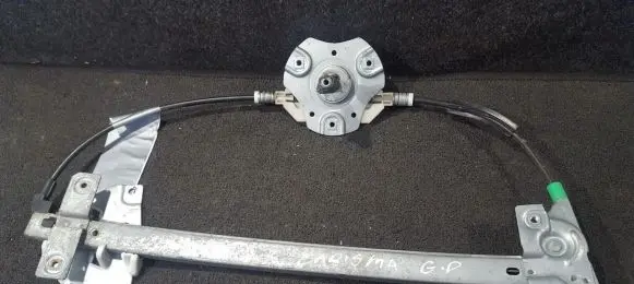 Mitsubishi Carisma Sliding door window regulator with motor