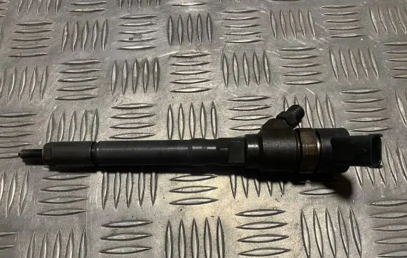 Hyundai Santa Fe Fuel injector 3380027010 0445110064