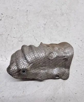 Volvo S60 Heat shield in engine bay 