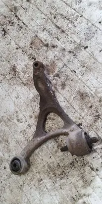 Volvo XC90 Front lower control arm/wishbone NOCODE