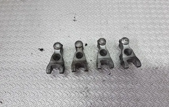 Alfa Romeo 166 Fuel Injector clamp holder