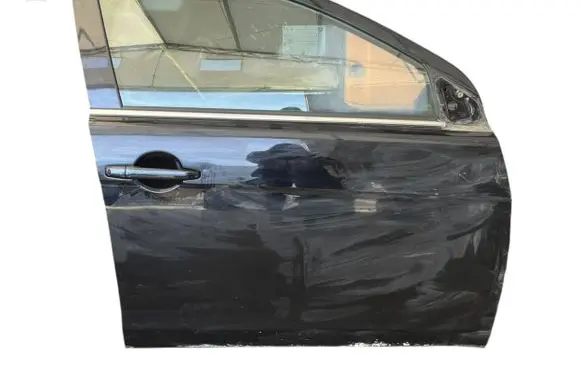 Mitsubishi Lancer Evolution X Front door