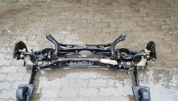 Volkswagen PASSAT B8 Rear subframe 