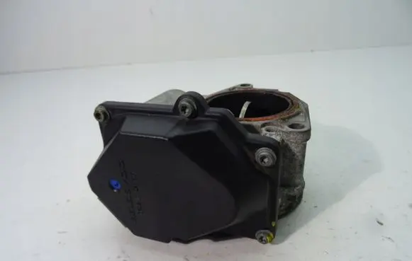 Volkswagen Golf V Throttle valve 03G128063A