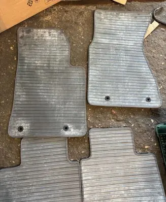 Audi A8 S8 D2 4D Car floor mat set 2113223