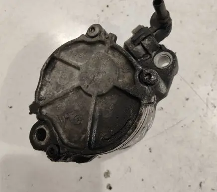 Citroen C4 I Picasso Vacuum pump D1562B