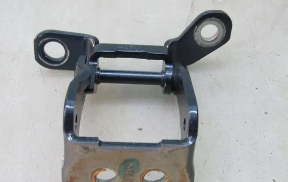 Honda CR-V Rear door upper hinge CRV