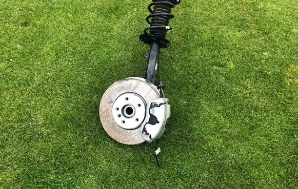BMW 1 F70 Front wheel hub spindle knuckle 6890172 5A34C3201 31216890172